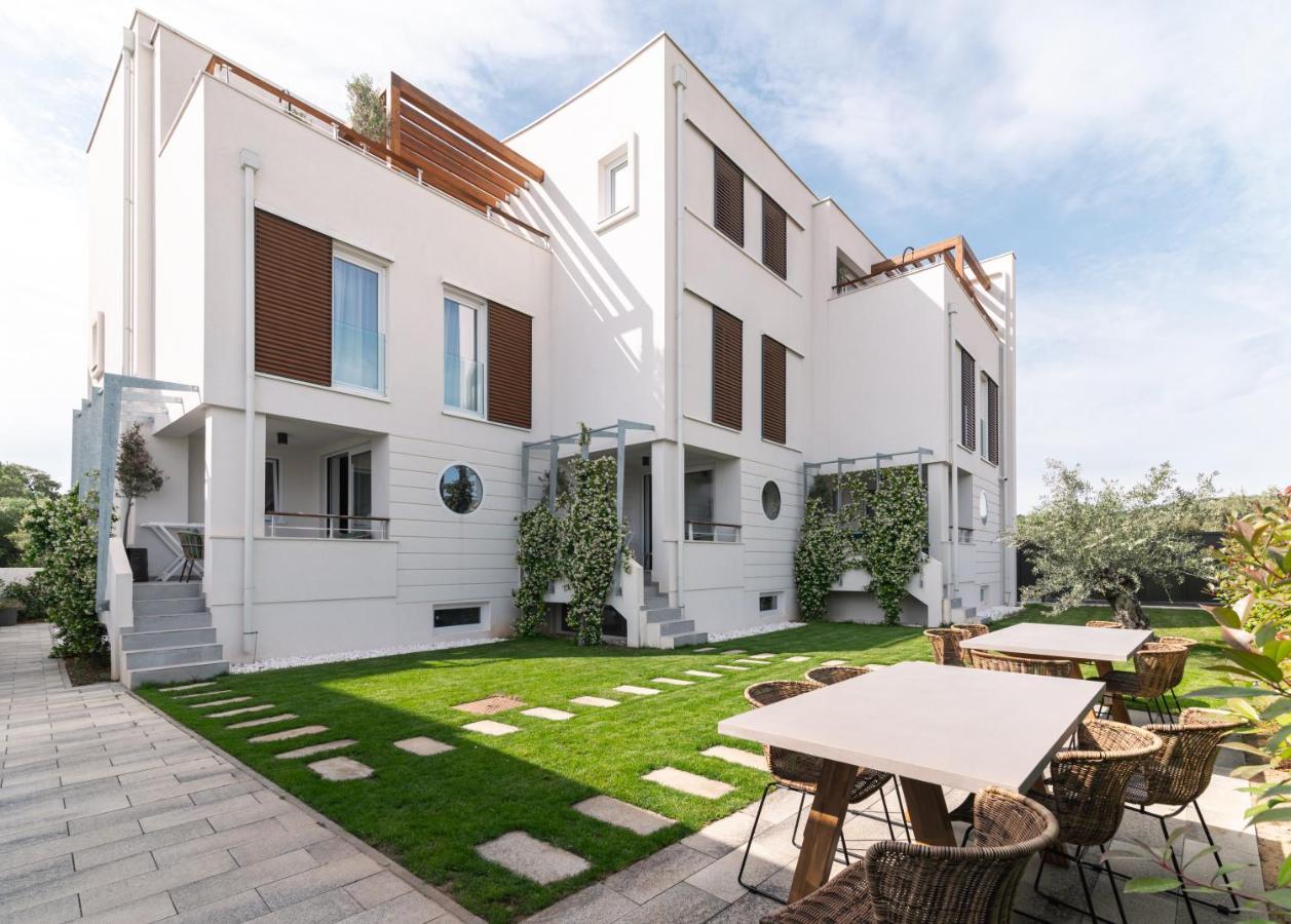 O'Live Residence - Designer Suites Бибинье Экстерьер фото